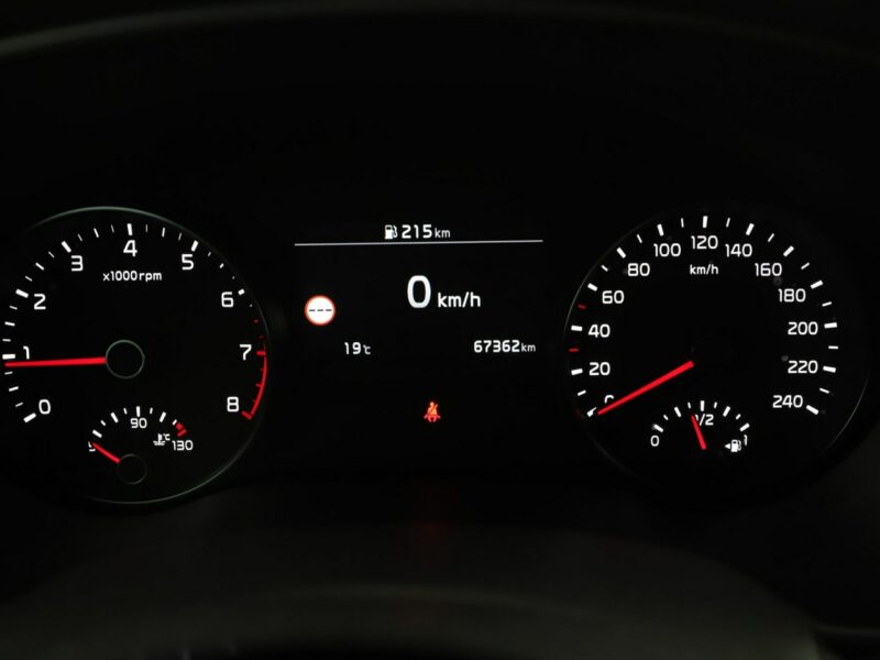 Kia Sportage Navi Kamera cofania Automatyczna klimatyzacja Podgrzewane fotele Bluet IV (2016-2021)