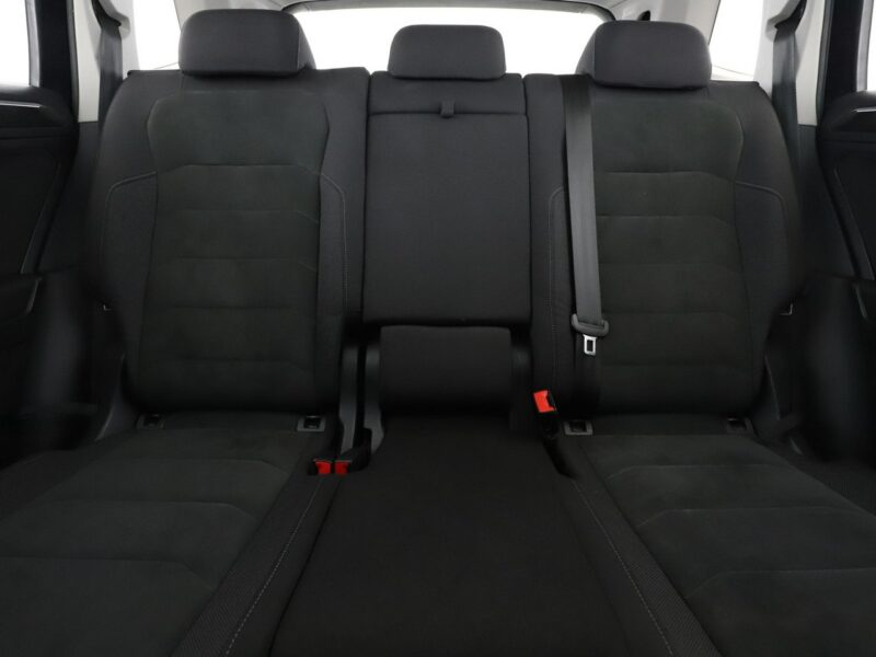 Volkswagen Tiguan GRATIS! Pakiet Serwisowy o wartości 700 zł! II (2016-2024)