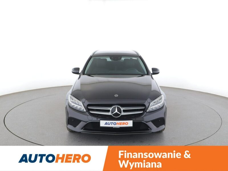 Mercedes C 300 FV23 C300de PHEV LIFT Avantgarde Navi Grzane Fotele Virtual Kamera LED W205 (2014-2021)