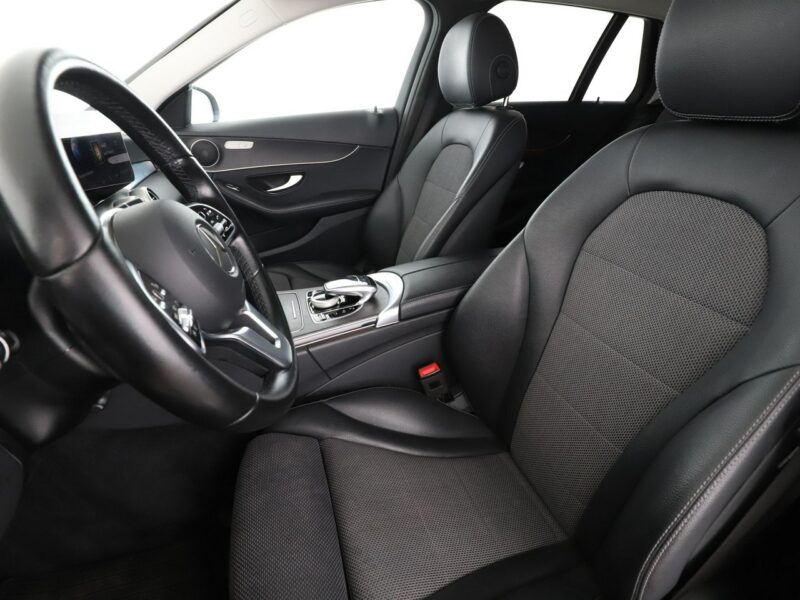 Mercedes C 300 FV23 C300de PHEV LIFT Avantgarde Navi Grzane Fotele Virtual Kamera LED W205 (2014-2021)