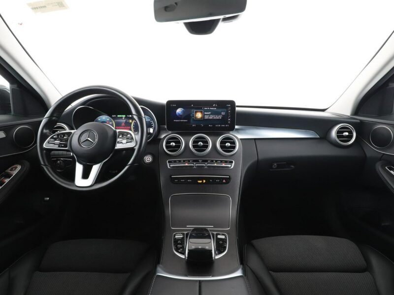 Mercedes C 300 FV23 C300de PHEV LIFT Avantgarde Navi Grzane Fotele Virtual Kamera LED W205 (2014-2021)