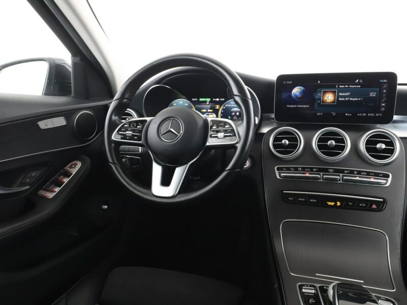 Mercedes C 300 FV23 C300de PHEV LIFT Avantgarde Navi Grzane Fotele Virtual Kamera LED W205 (2014-2021)