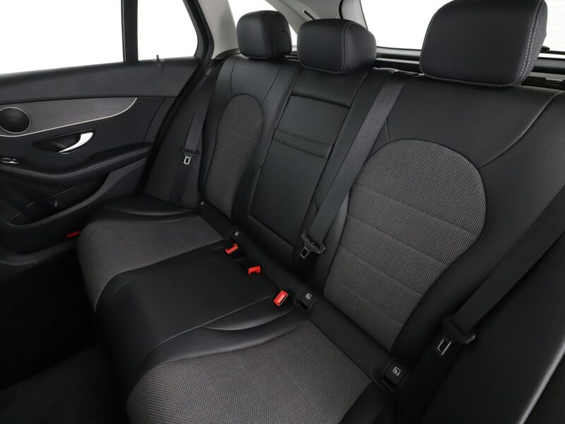 Mercedes C 300 FV23 C300de PHEV LIFT Avantgarde Navi Grzane Fotele Virtual Kamera LED W205 (2014-2021)