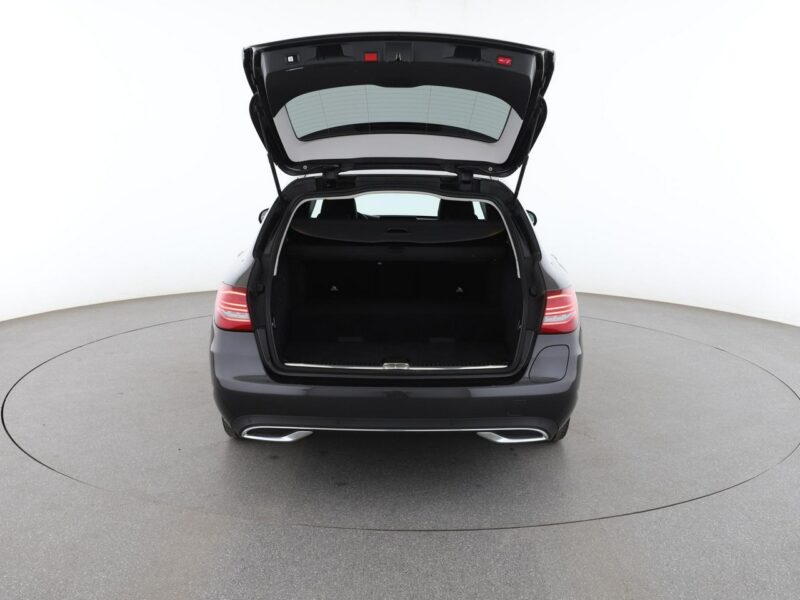 Mercedes C 300 FV23 C300de PHEV LIFT Avantgarde Navi Grzane Fotele Virtual Kamera LED W205 (2014-2021)