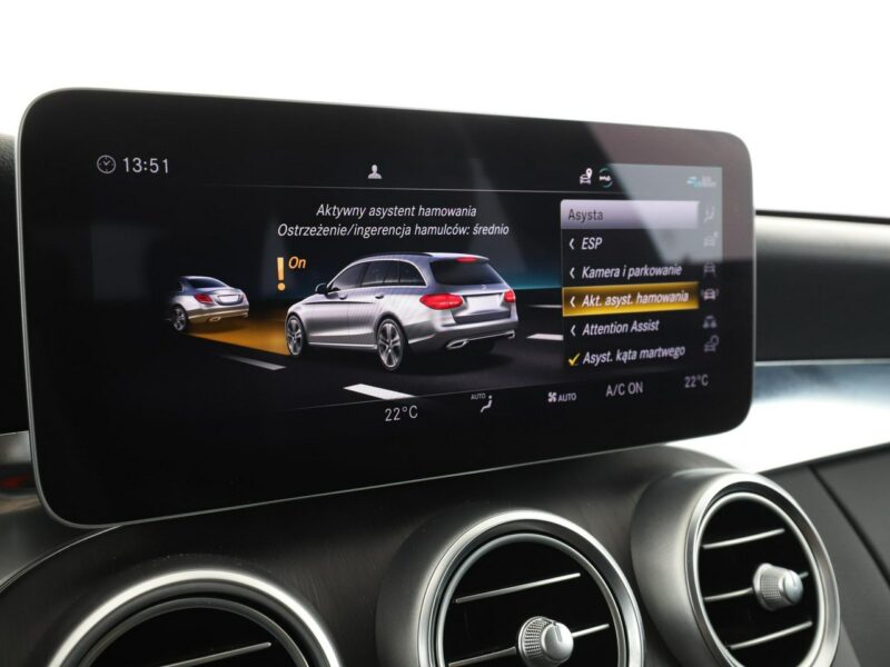 Mercedes C 300 FV23 C300de PHEV LIFT Avantgarde Navi Grzane Fotele Virtual Kamera LED W205 (2014-2021)