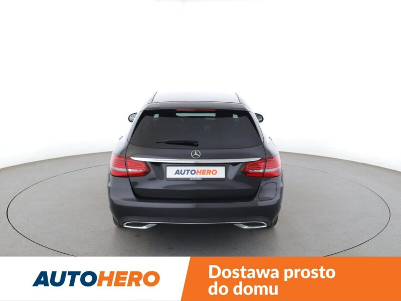 Mercedes C 300 FV23 C300de PHEV LIFT Avantgarde Navi Grzane Fotele Virtual Kamera LED W205 (2014-2021)