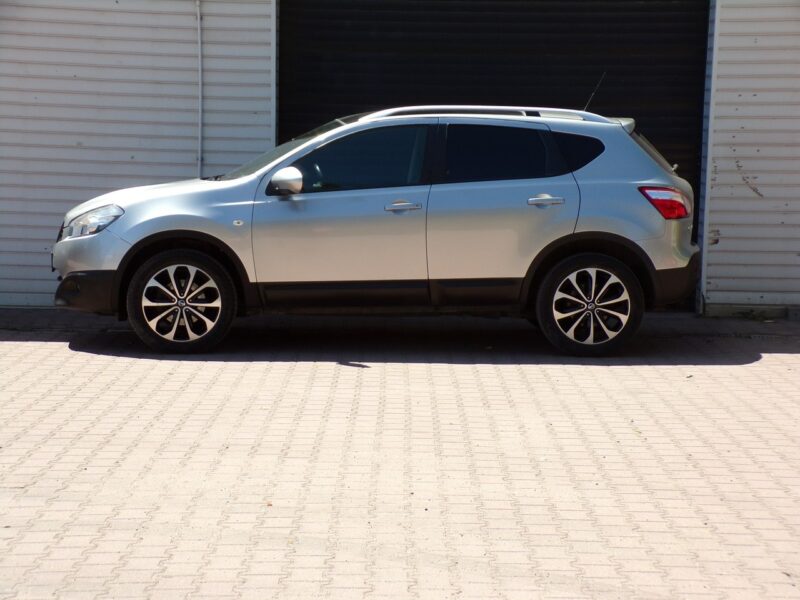 Nissan Qashqai Automat /4x4 /Navi /solardach /2,0 /141KM /2013 I (2007-2013)