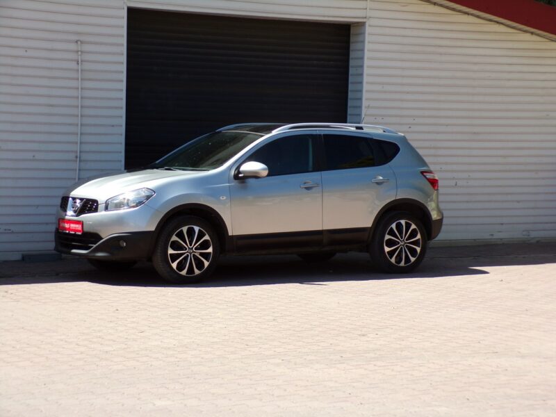 Nissan Qashqai Automat /4x4 /Navi /solardach /2,0 /141KM /2013 I (2007-2013)