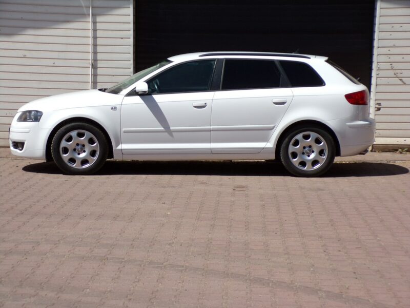 Audi A3 Navi /Bi Xenon /Klimatronic /2,0 /140KM /8V / 8P (2003-2012)