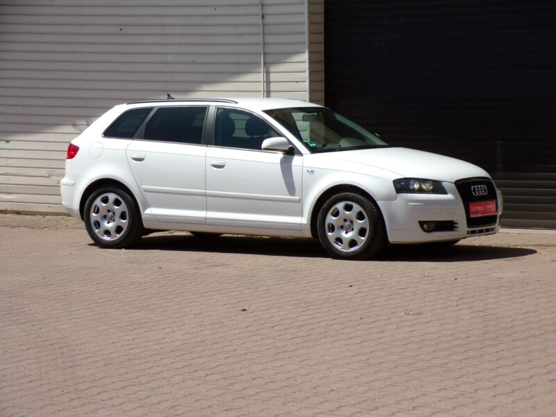 Audi A3 Navi /Bi Xenon /Klimatronic /2,0 /140KM /8V / 8P (2003-2012)