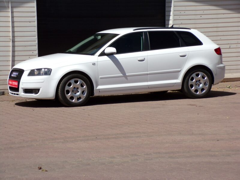 Audi A3 Navi /Bi Xenon /Klimatronic /2,0 /140KM /8V / 8P (2003-2012)