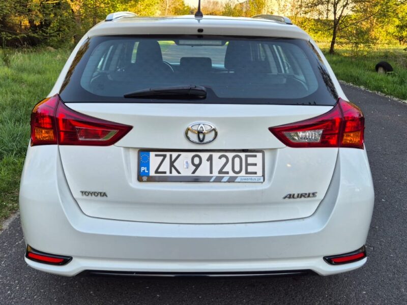 Toyota Auris kombi 2014 1.4 diesel D4D