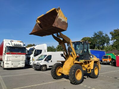 średnia kołowa Caterpillar Cat 914G + Klima bez Luzów W Pełni Sprawna 8ton Centralne Smarowanie .
