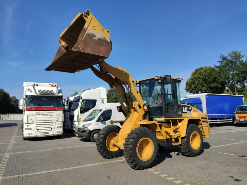 średnia kołowa Caterpillar Cat 914G + Klima bez Luzów W Pełni Sprawna 8ton Centralne Smarowanie .