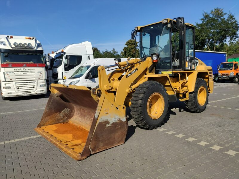 średnia kołowa Caterpillar Cat 914G + Klima bez Luzów W Pełni Sprawna 8ton Centralne Smarowanie .