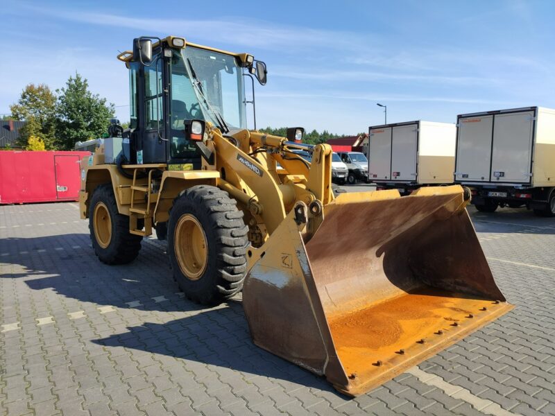 średnia kołowa Caterpillar Cat 914G + Klima bez Luzów W Pełni Sprawna 8ton Centralne Smarowanie .