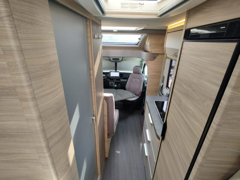 samochody kempingowe Knaus VAN TI PLUS 650 MEG 4 motion Od ręki - Kamper na podwoziu VW z automatem i napędem 4x4 Allroad!