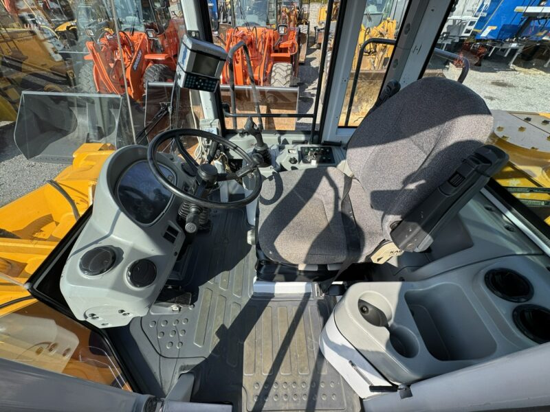 duża kołowa Hyundai HL770-7A Dobry Stan Techniczny, Centralne Smarowanie 23,1/Ton.
