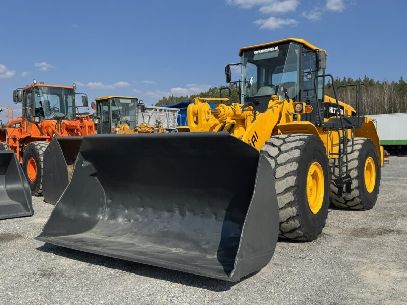 duża kołowa Hyundai HL770-7A Dobry Stan Techniczny, Centralne Smarowanie 23,1/Ton.