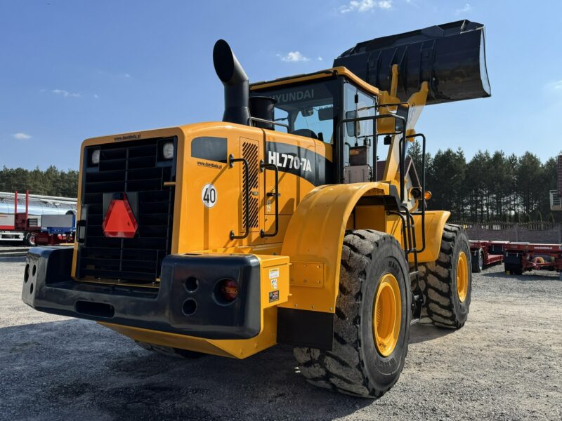 duża kołowa Hyundai HL770-7A Dobry Stan Techniczny, Centralne Smarowanie 23,1/Ton.