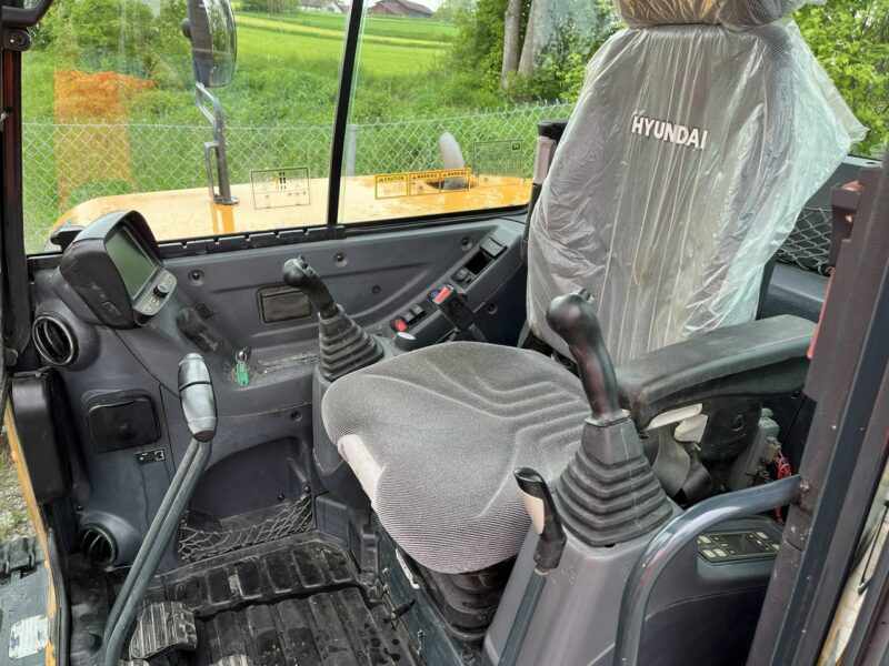 gąsienicowa Hyundai 60CR-9A Koparka Hyundai 60CR-9A