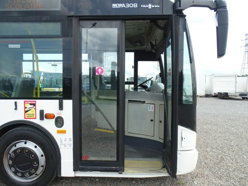 Van Hool A308 Sprowadzony Przebieg Udokumentowany VAN HOOL , Całkowita Długość 9.43m, DMC 14800KG , Niskopodłogowy