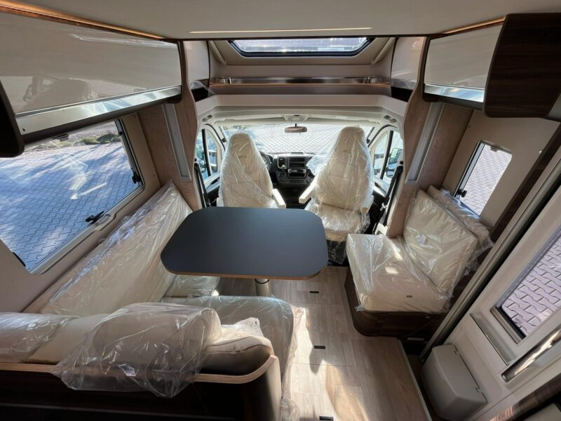 samochody kempingowe Laika EcoVip L 4009 Od ręki - Premierowa Laika w wydaniu EcoVip !