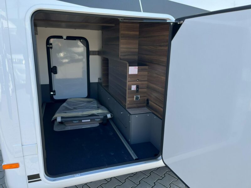 samochody kempingowe Laika EcoVip L 4009 Od ręki - Premierowa Laika w wydaniu EcoVip !