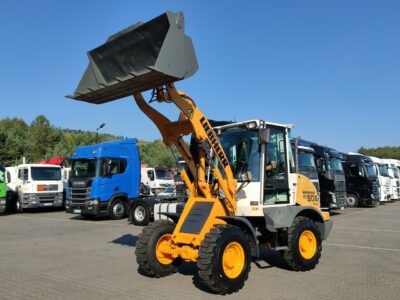 mała kołowa Liebherr L 506 STEREO Szybkozłącze / Łyżka Krokodyl + Widły Waga 6300kg Volvo CAT Komatsu Jcb