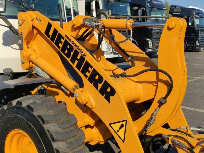 mała kołowa Liebherr L 506 STEREO Szybkozłącze / Łyżka Krokodyl + Widły Waga 6300kg Volvo CAT Komatsu Jcb