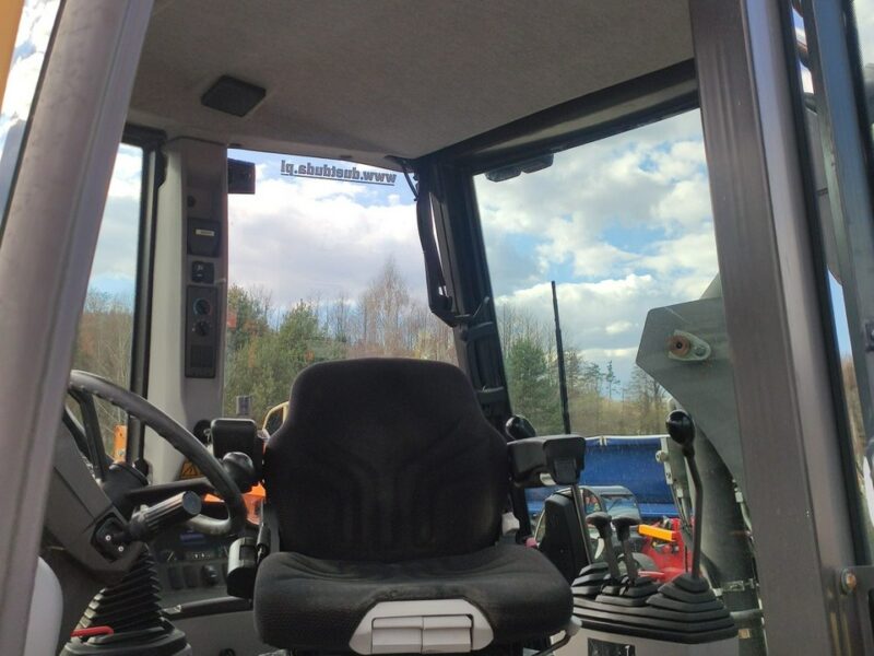 standardowa Volvo BL61B Oryginalna Bez Luzów i Wycieków Zadbana Sprawna Super Stan BL71 nie JCB Caterpillar Case Komatsu