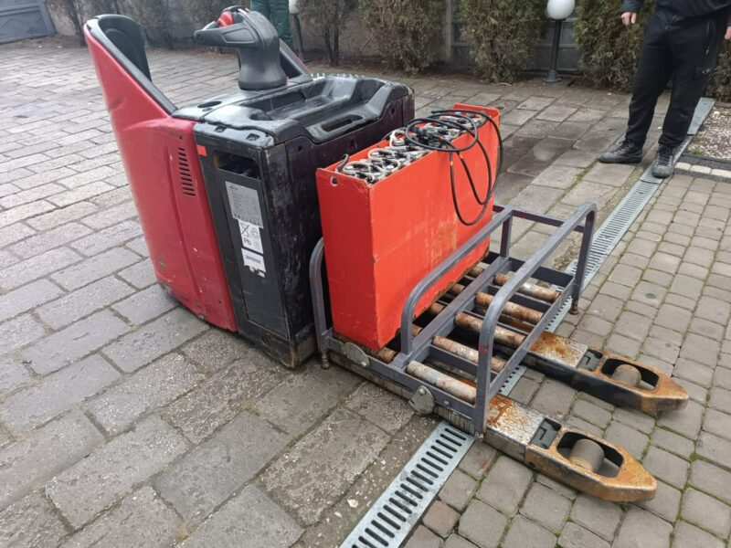ręczny wózek paletowy Linde T16 Kilka Sztuk Stan Techniczny Bardzo Dobry Okazja! Jeden Właściciel! 100% Sprawne! Kilka Sztuk Do Wyboru!