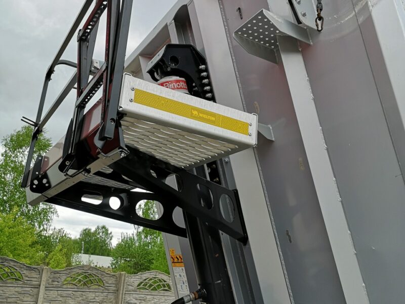 wywrotka Wielton Wywrotka Aluminiowa 42m3 Osie SAF Jeden Właściciel! 2021 Rok Produkcji! Oś Podnoszona! Waga 6020 KG!