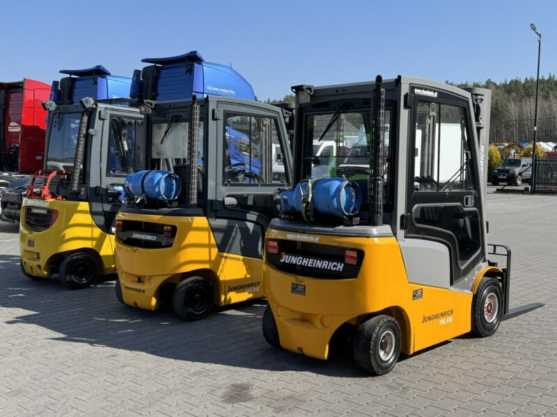 wózek czołowy Jungheinrich TFG 316 Duplex Przesuw Boczny Oświetlenie Robocze Serwisowany Po Dużym Przeglądzie w Pełni Sprawny Ważne UDT UNIKAT