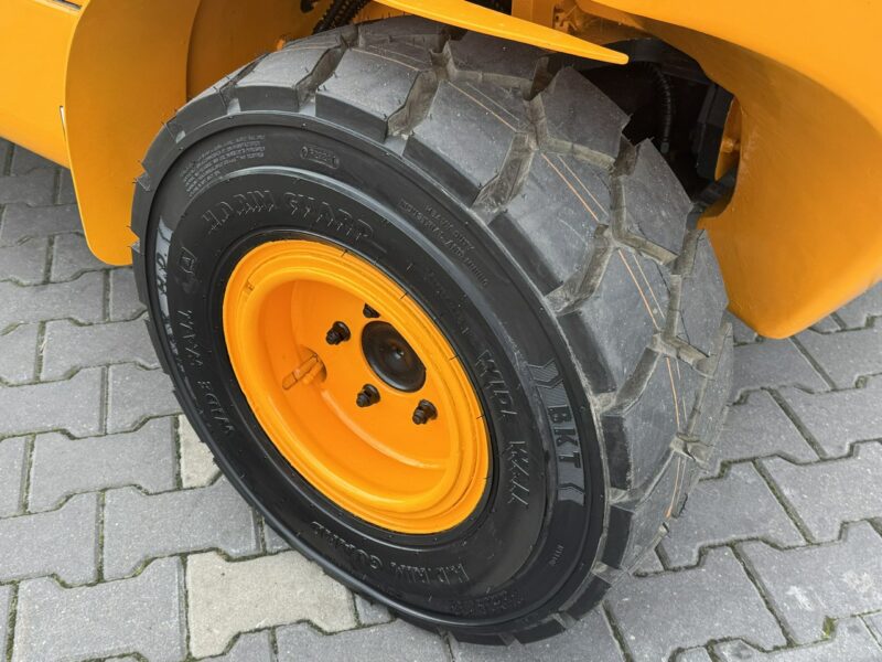 wózek czołowy JCB TLT 35D 4x4 T4 TELESKOP / TELESKOPOWY Ładowarka Teleskopowa TELETRUK Udźwig: 3500 kg Oświetlenie Robocze Super Stan nie Bobcat