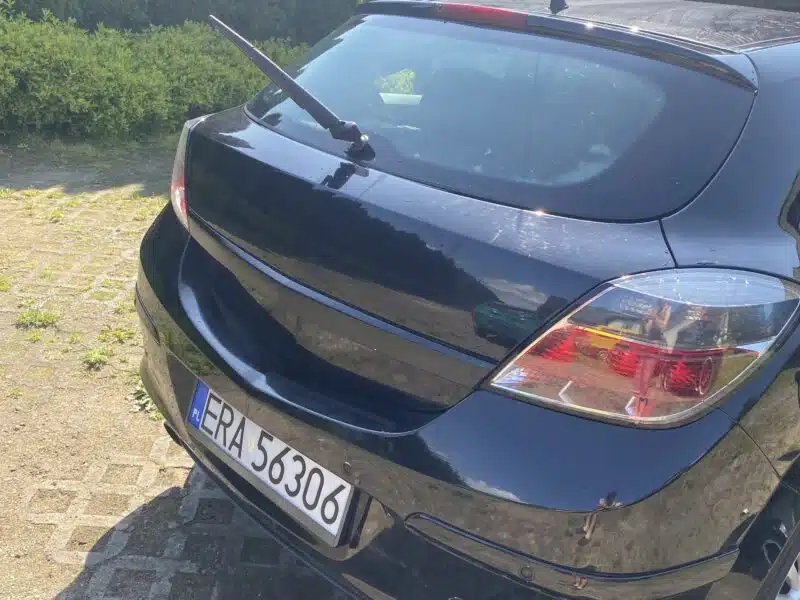 Opel Astra H GTC 2006r.