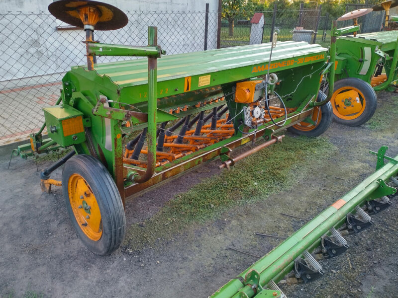 Siewnik zbożowy Amazone D8 Special TYP 3 m