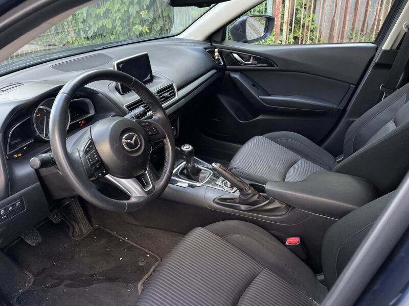 Mazda 3 2.2 150PS 140tys km Bixenon Navi 2015! HeadUp