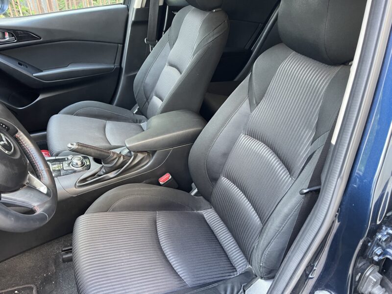Mazda 3 2.2 150PS 140tys km Bixenon Navi 2015! HeadUp