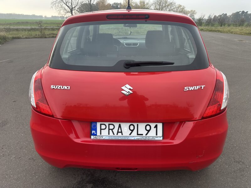 Sprzedam Suzuki Swift V 2014
