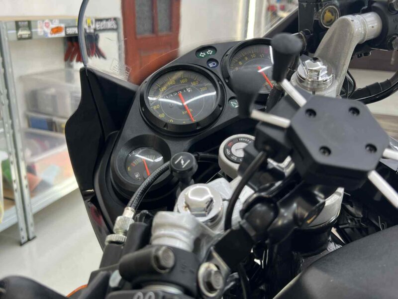 Honda cbr jc34 125