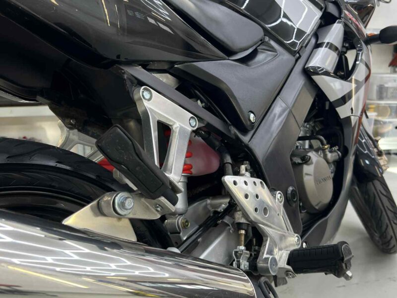 Honda cbr jc34 125