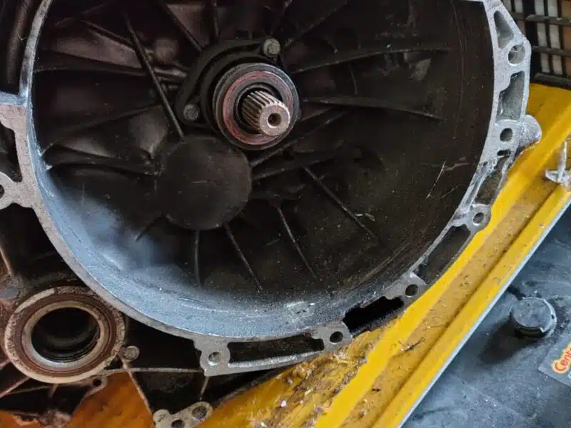 Ford Mondeo MK IV Manualna 5-biegowa skrzynia biegów 7G9R7002BC