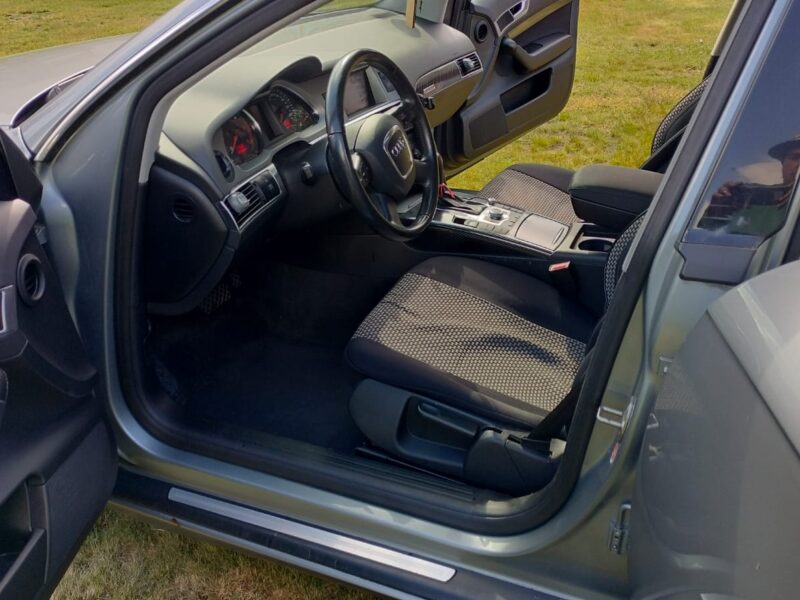 Audi A6 Quattro