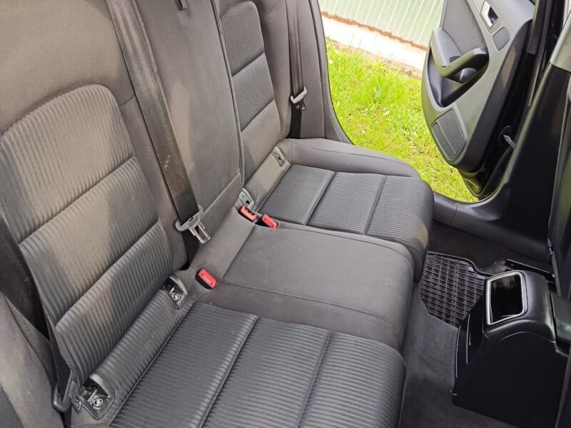 Audi A4B8 AVANT 2.0 TDI, 177KM
