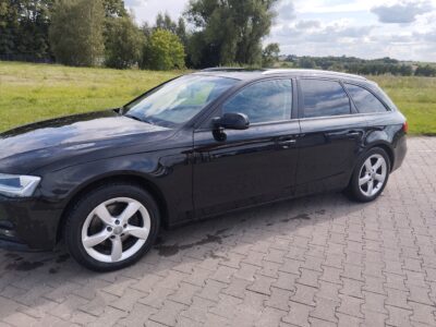 Audi A4B8 AVANT 2.0 TDI, 177KM