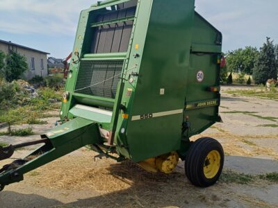 Prasa john deere 550