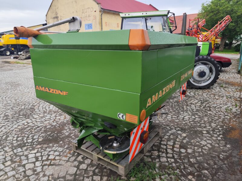 Rozsiewacz nawozów Amazone ZA-M