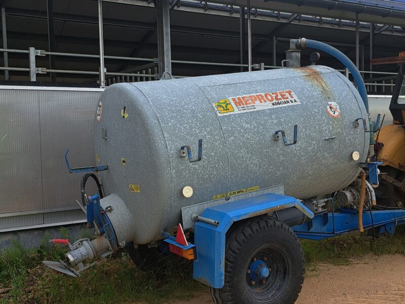 Beczkowóz Meprozet 2900l