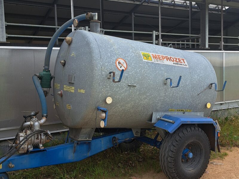 Beczkowóz Meprozet 2900l